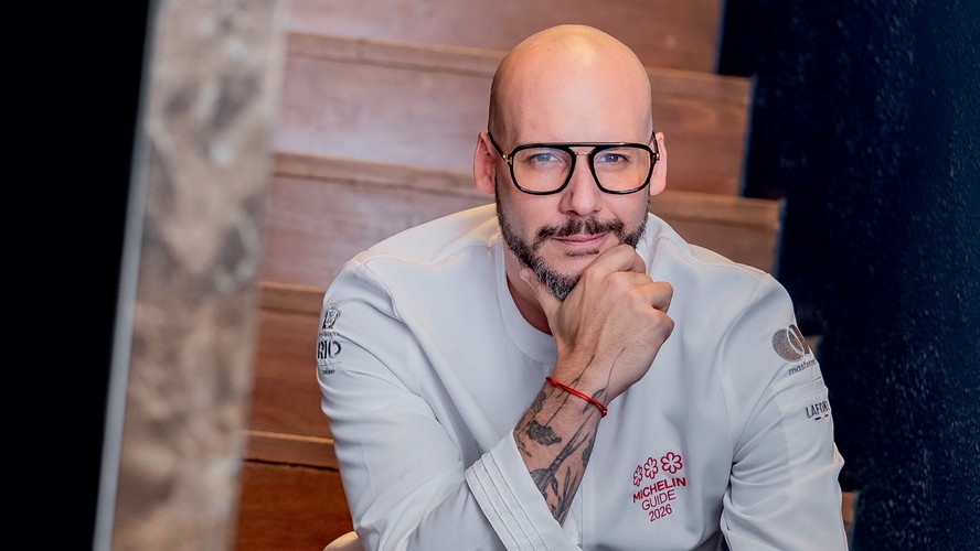 Luiz Filipe Souza, chef do Evvai, em ambiente do restaurante
