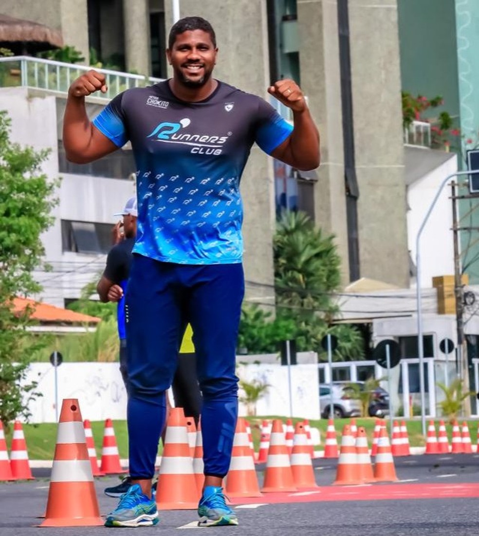 Empresa criada por Carlos oferece serviços em ambientes fechados e abertos — Foto: Runners Club
