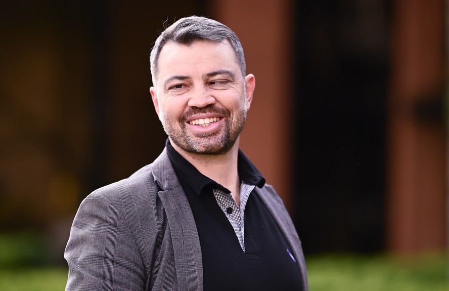 CEO Ivan Fernandes da GIC Brasil em reunião estratégica sobre tecnologia de varejo