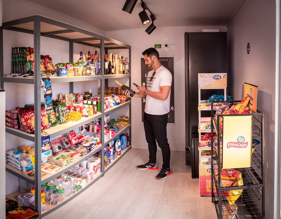 Minimercado para condomínios abre 135 lojas e lança franquias de R