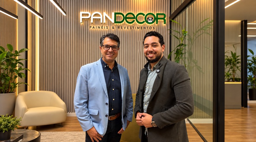 Loja Pandecor exibindo revestimentos flexíveis