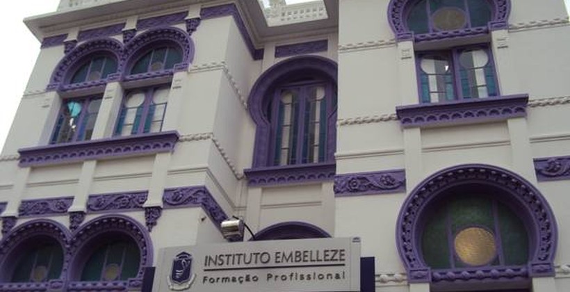 Instituto Embelleze