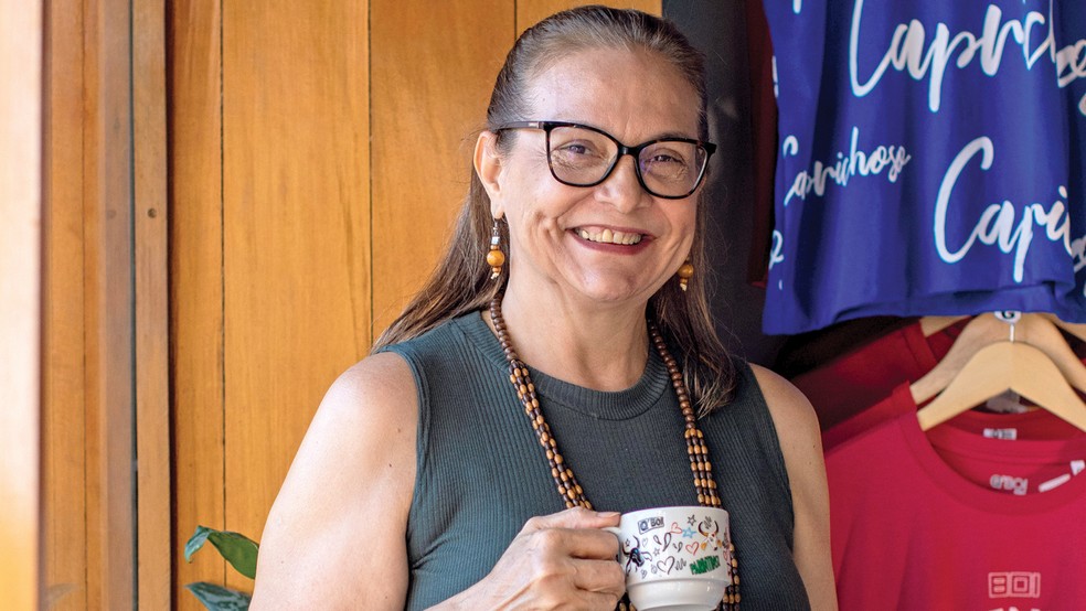 EQUILÍBRIO - Ester Almeida criou na Q’Boi produtos para as torcidas do Caprichoso e do Garantido e concentra mais de 60% da receita em junho — Foto: Michel Amazonas