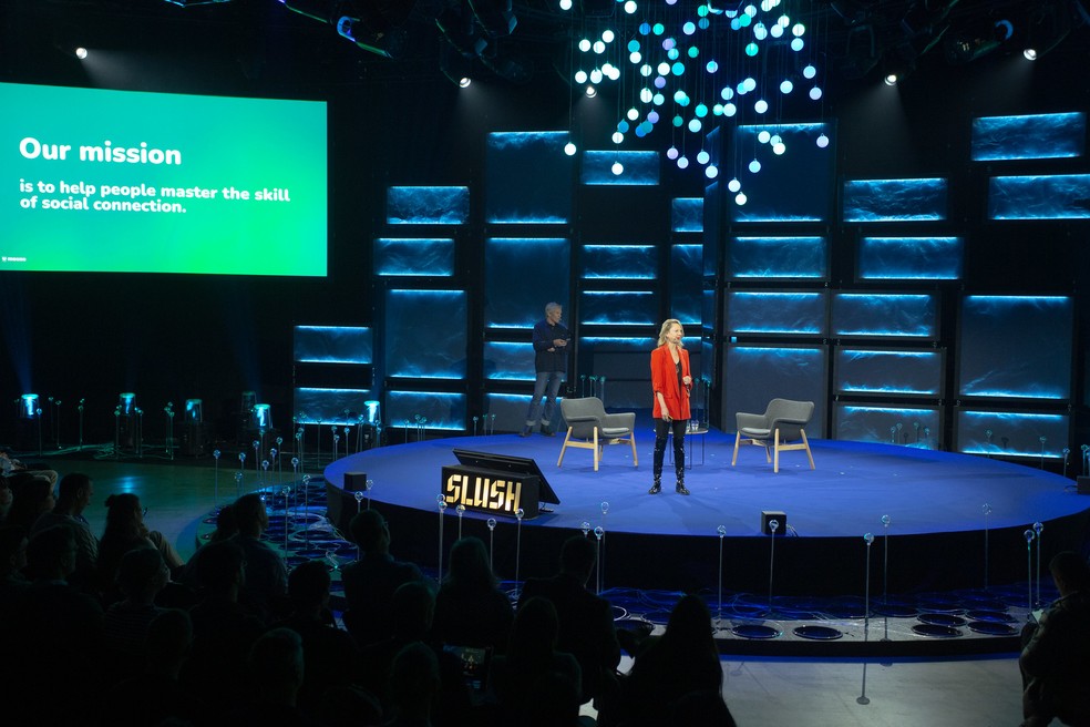 Renate Nyborg, ex-CEO do Tinder e fundadora da Meeno, durante o Slush 2023 — Foto: Jessica North