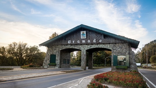 Após chuvas, Gramado tem mais de 500 hotéis e restaurantes fechados