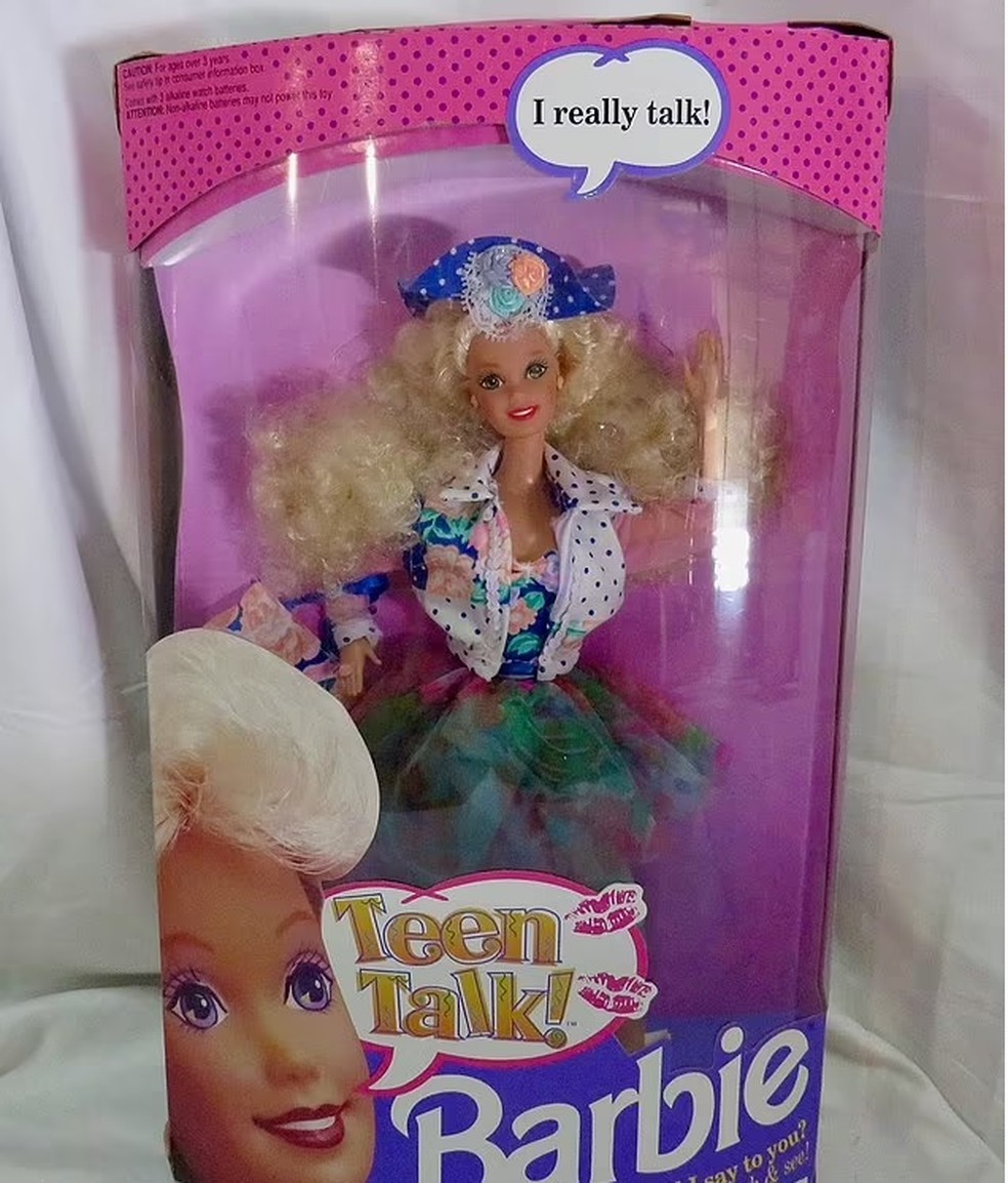 Brinquedo infantil menina boneca Barbie gravida