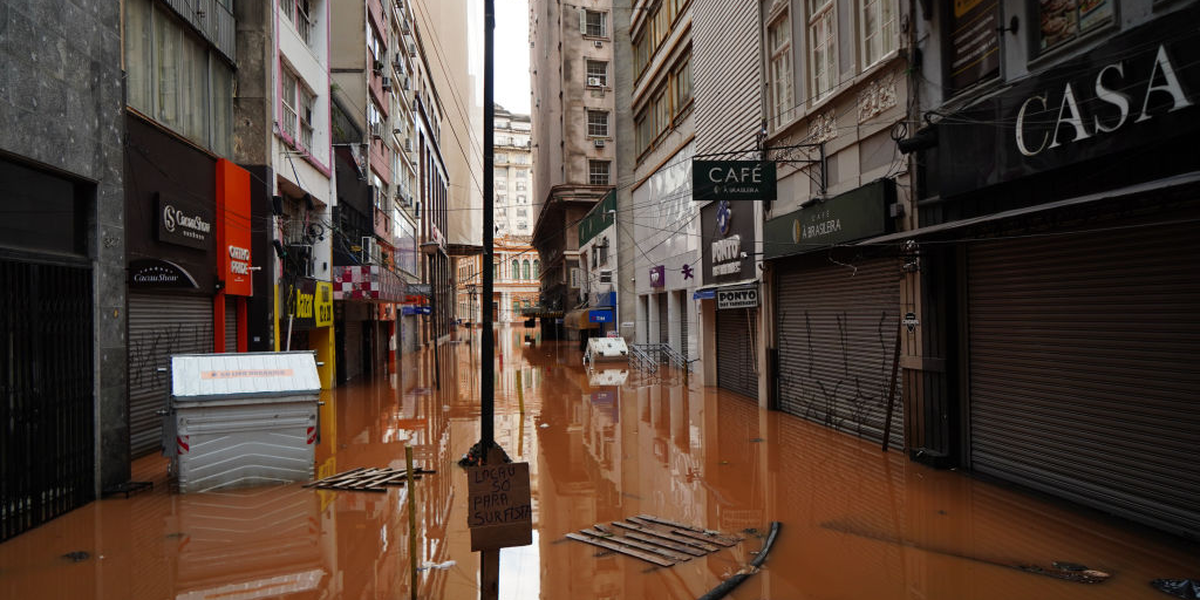Redes apoiam franqueados afetados por enchentes no RS com ajuda financeira e psicológica