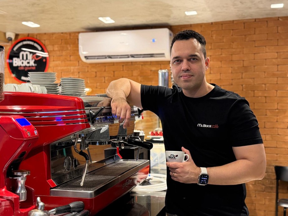 Cristian Figueiredo, CEO da Mr. Black Café