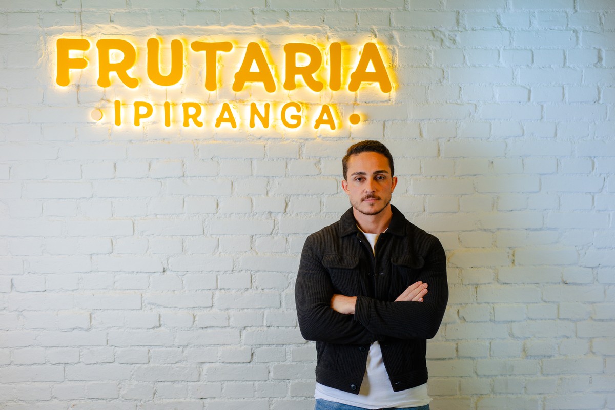 Frutaria que começou com loja de 30 m² vira rede de franquias que ...