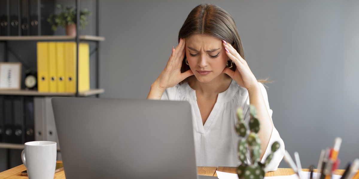 Multas por não cumprimento da NR-1 passam a ser aplicadas neste ano; veja como se adequar à norma