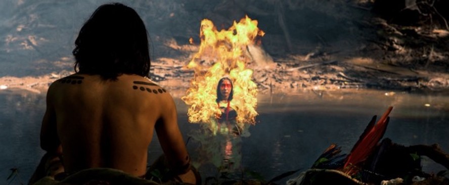 Cineasta Rodrigo Pedroza recebe prêmio por curta Amazônia Xamã