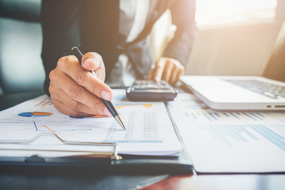 Organize as Finanças da Sua Empresa com Estes 8 Dicas Essenciais
