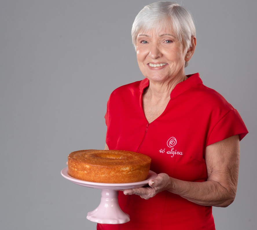 Empreendedora cria fábrica que entrega bolos de R$ 32 o quilo em 30 minutos, Franquias