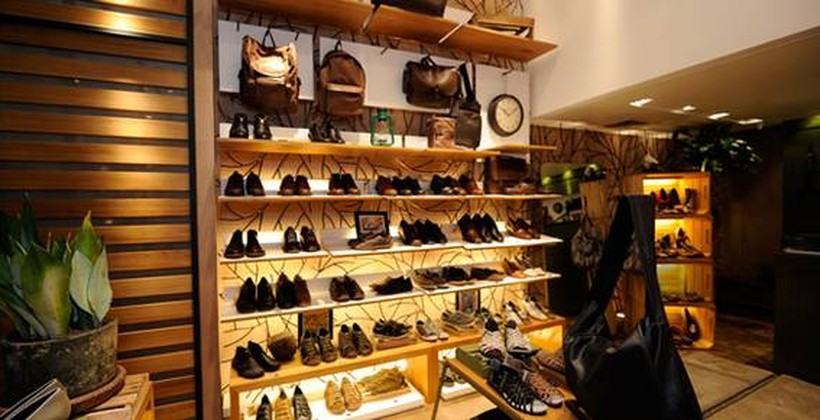 Shoestock hotsell lojas shopping
