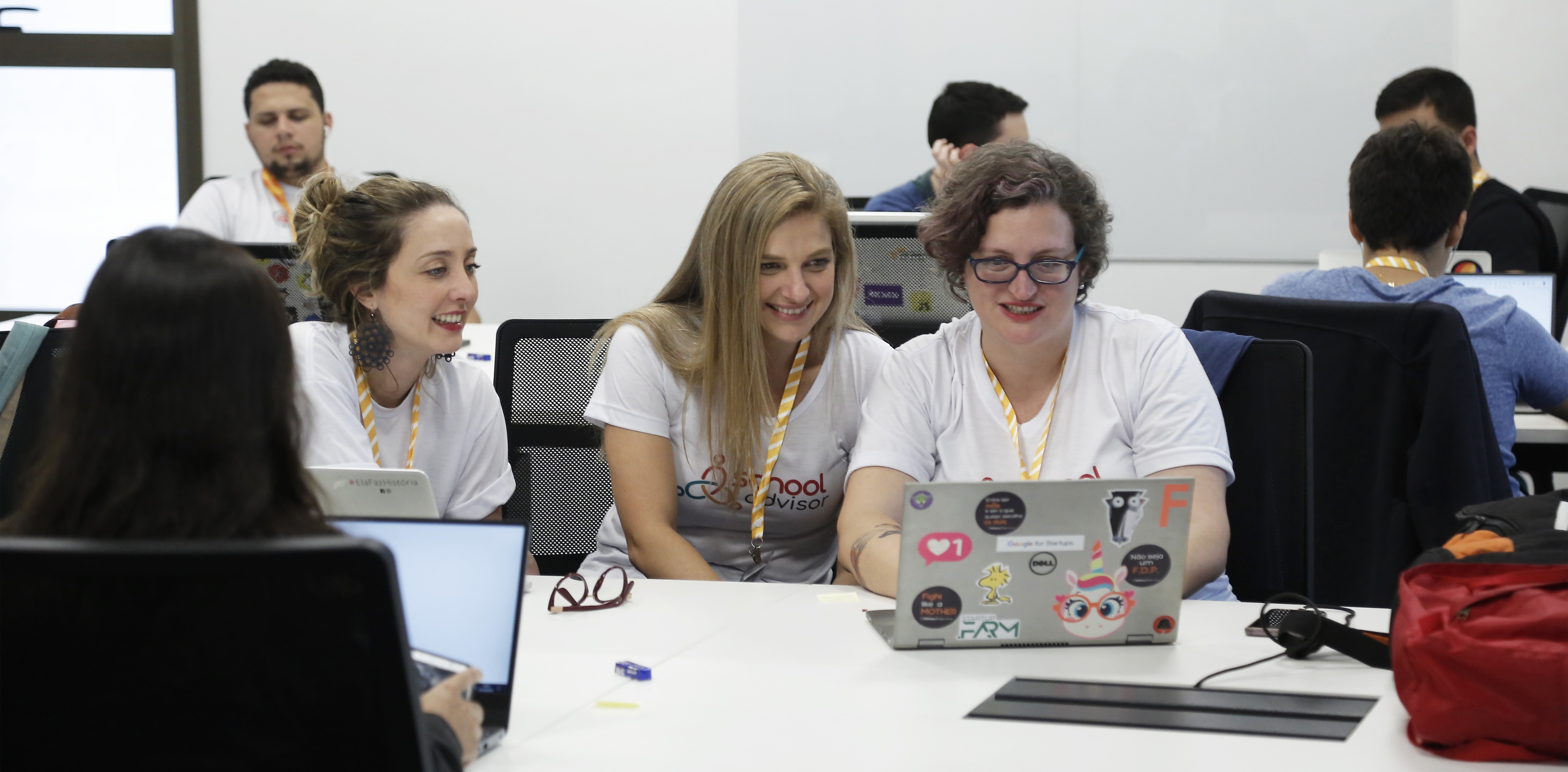 Plataforma reúne e qualifica escolas privadas