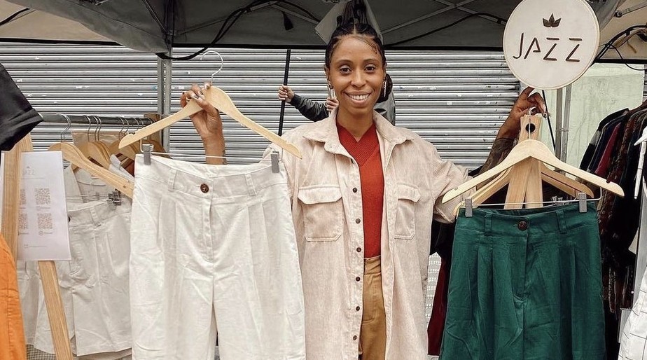 Empreendedora fatura R$ 15 mil mensais com loja de roupas e compartilha  dicas - Revendedor