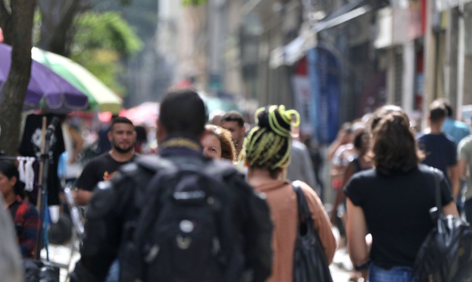 Censo 2022: número de domicílios no Brasil cresce 34% e supera 90