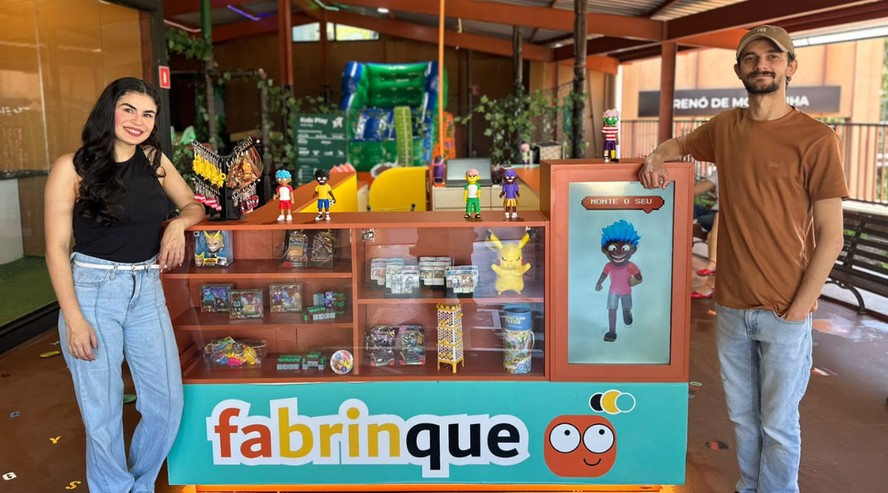 Fabrinque fatura R$ 100 mil em 5 meses com boneco colecionável